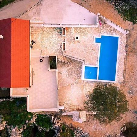Donje Rascane Dvori Stipanovi With Heated Pool And Jacuzzi 빌라 외부 사진