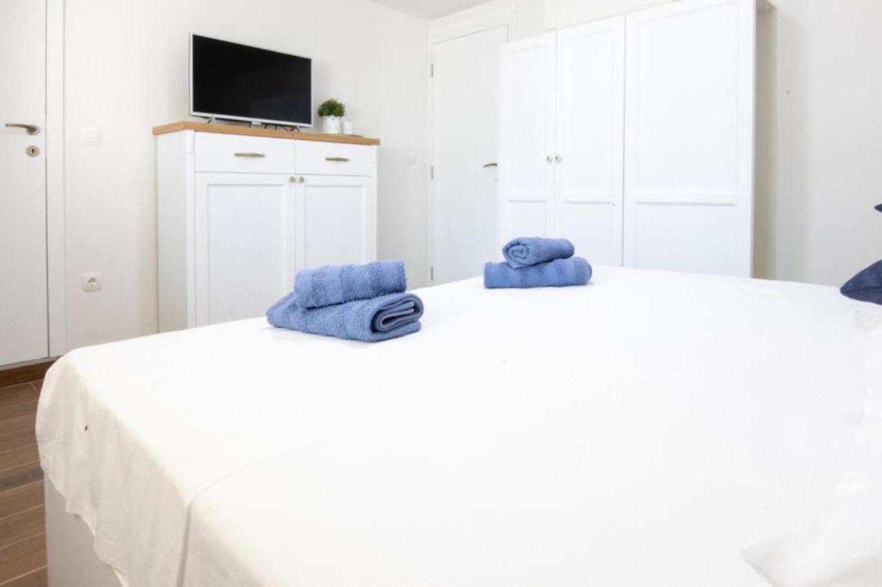 Donje Rascane Dvori Stipanovi With Heated Pool And Jacuzzi 빌라 외부 사진